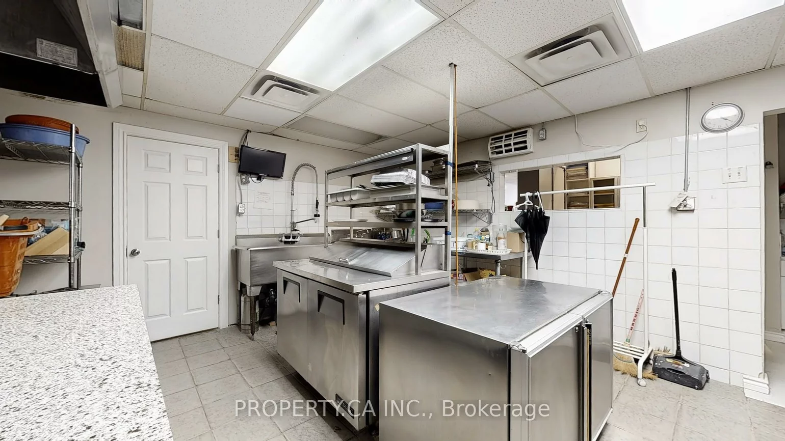 1784, Jane, Weston, Toronto
