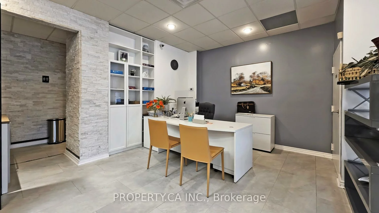 1784, Jane, Weston, Toronto