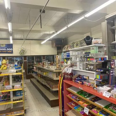 Commercial for sale, 10, Dixon, Humber Heights, Toronto