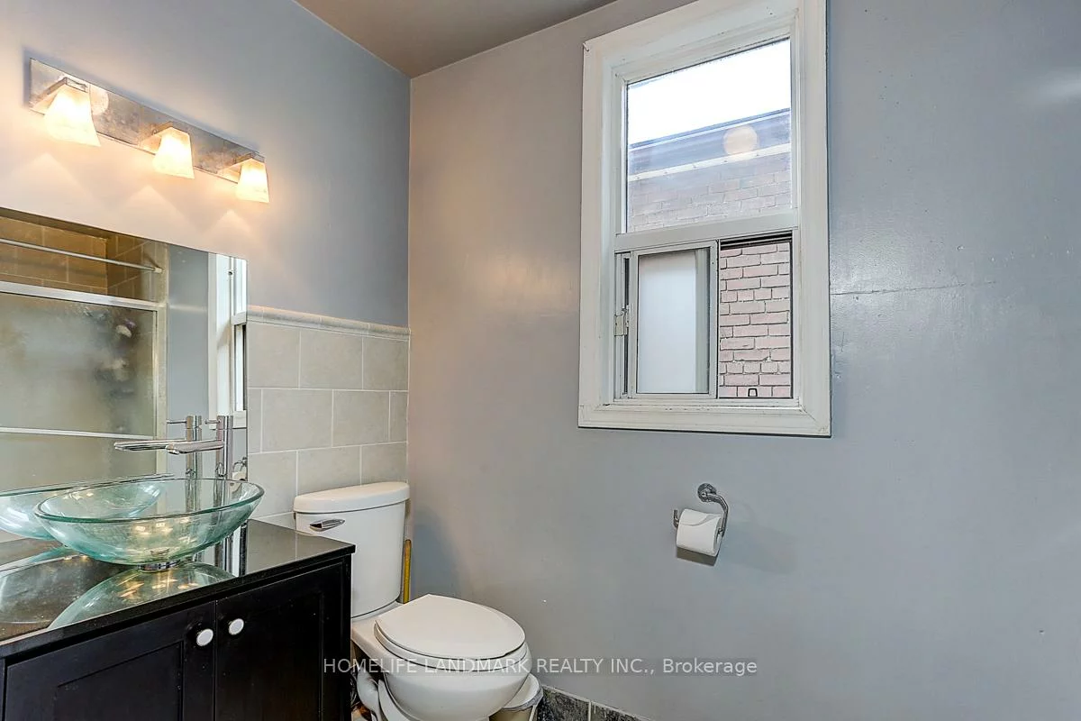 1281, Davenport, Dovercourt-Wallace Emerson-Junction, Toronto