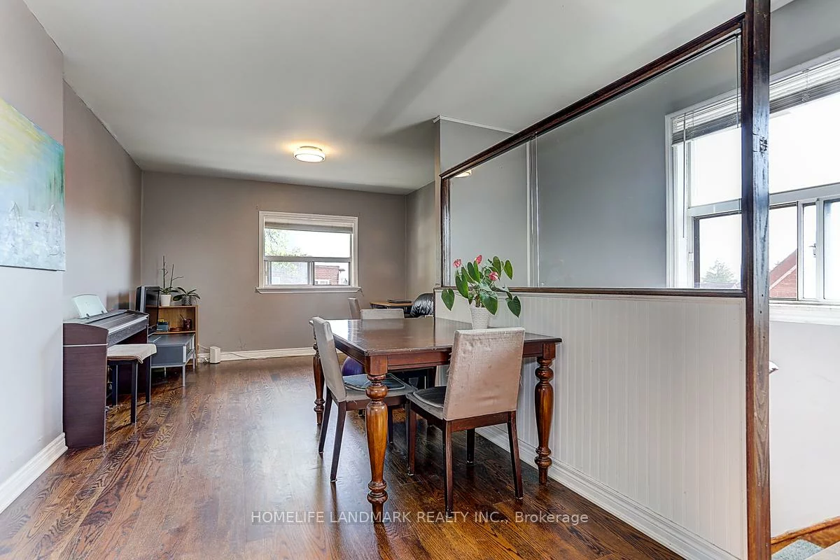 1281, Davenport, Dovercourt-Wallace Emerson-Junction, Toronto