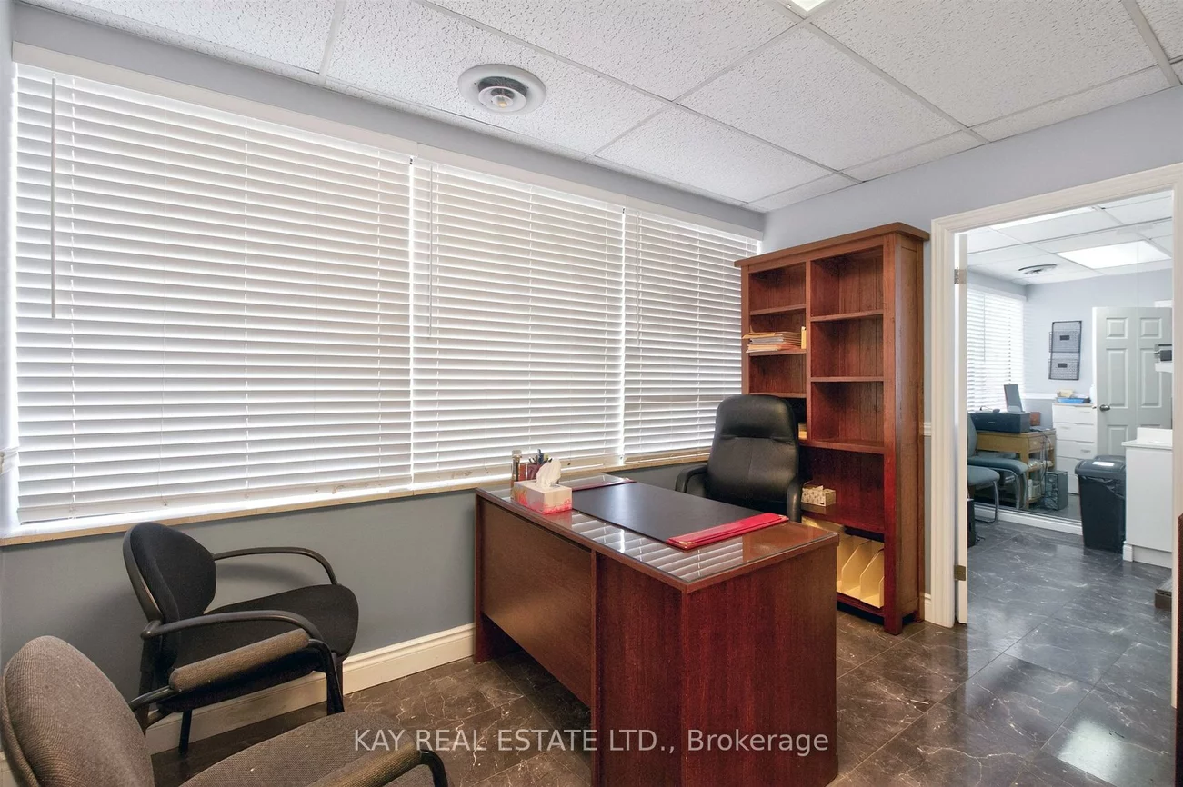 2318, Lake Shore, Mimico, Toronto