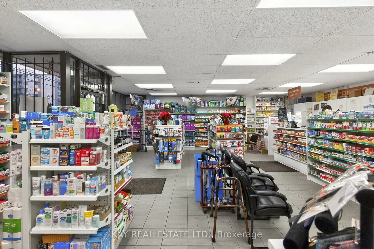 2318, Lake Shore, Mimico, Toronto