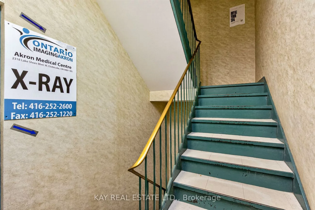 2318, Lake Shore, Mimico, Toronto