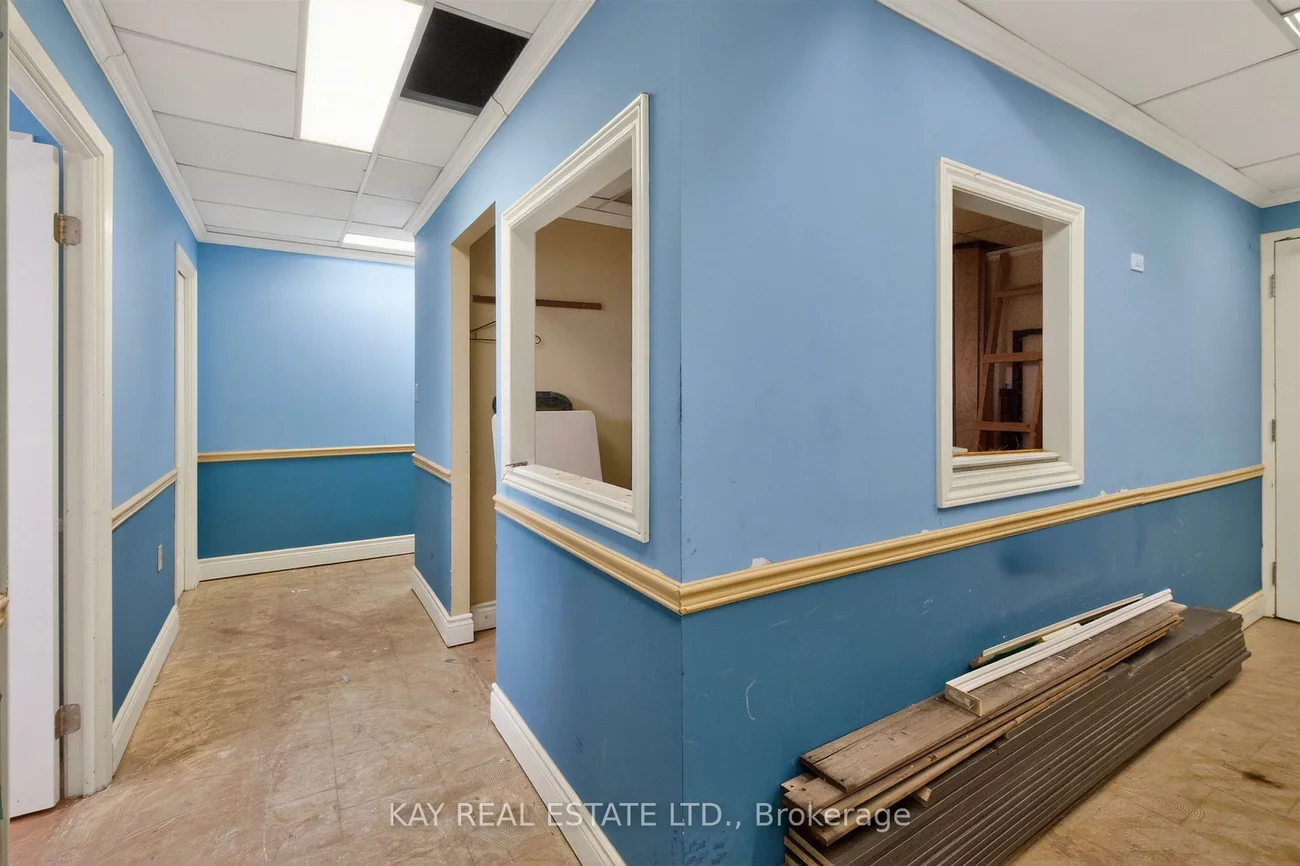 2318, Lake Shore, Mimico, Toronto