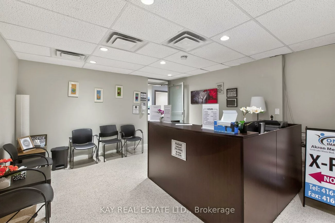 2318, Lake Shore, Mimico, Toronto