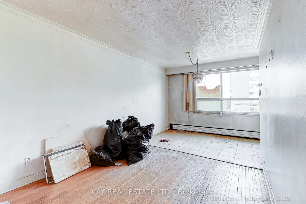 2316, Lake Shore, Mimico, Toronto