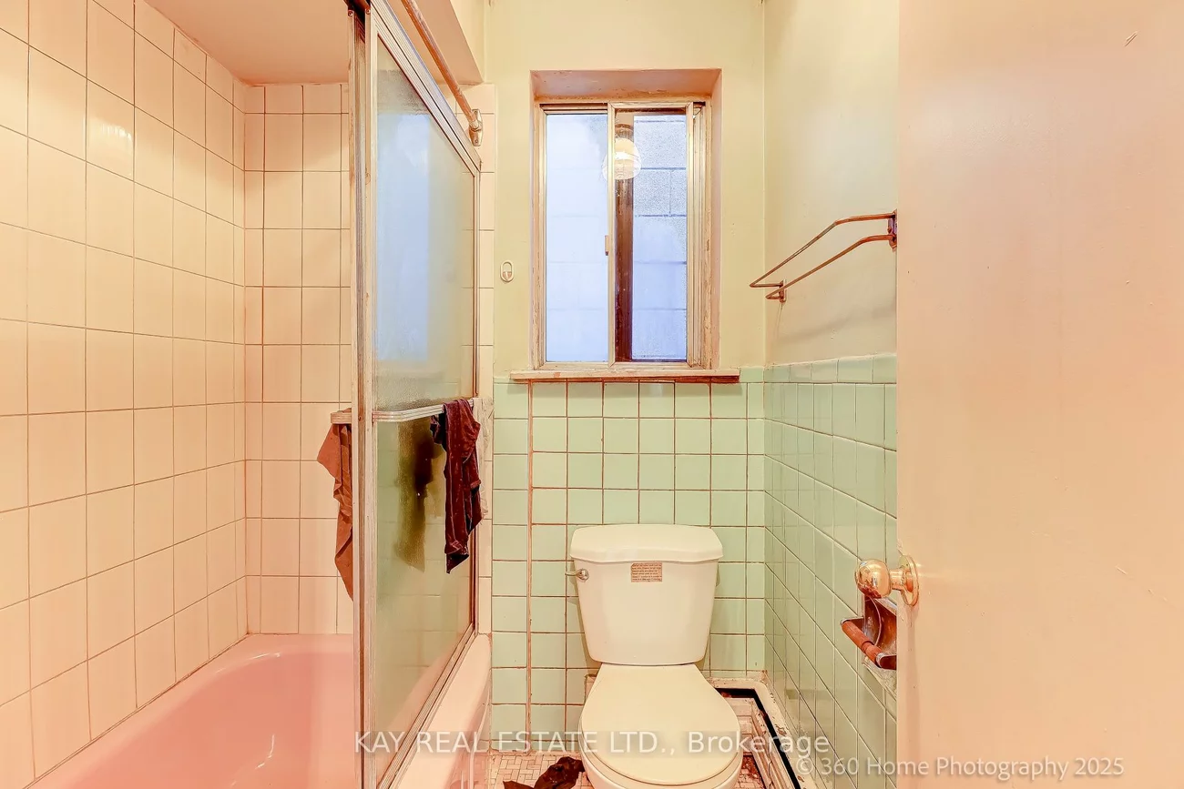 2316, Lake Shore, Mimico, Toronto