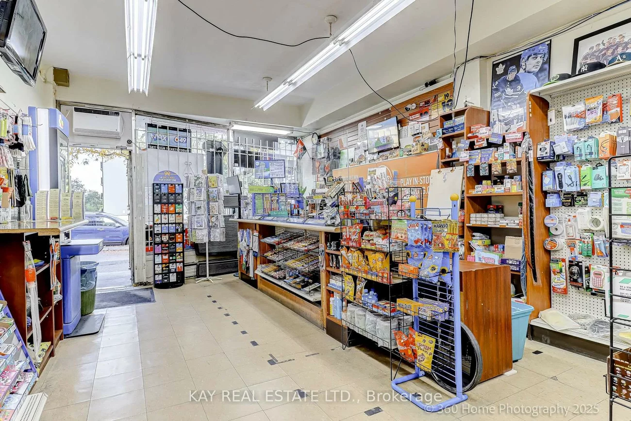 2316, Lake Shore, Mimico, Toronto