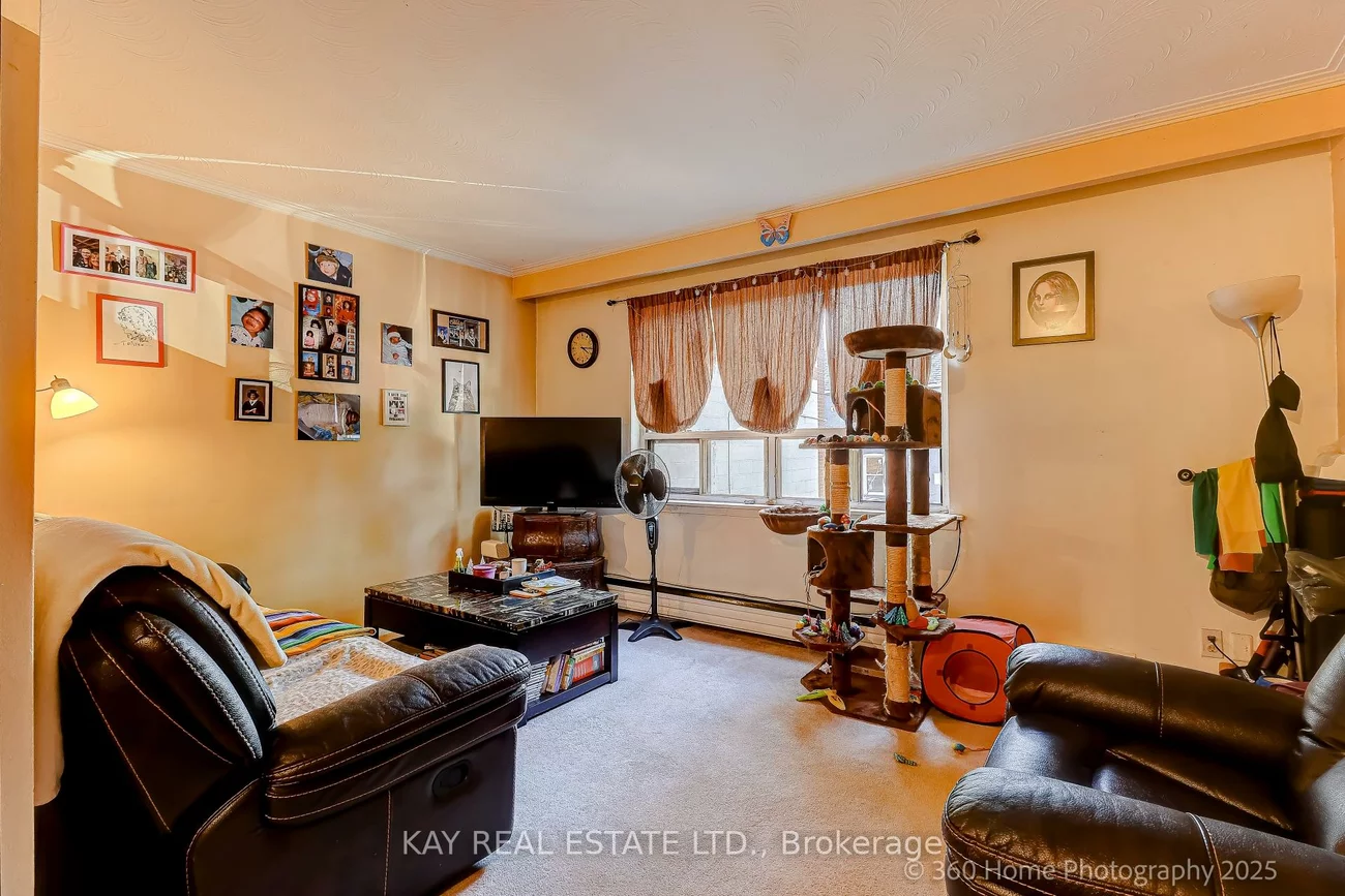 2316, Lake Shore, Mimico, Toronto