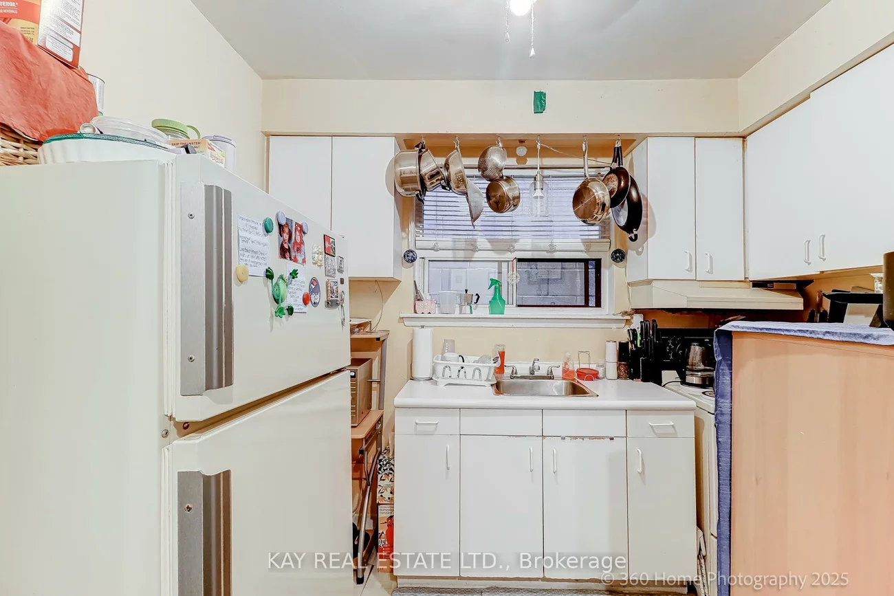 2316, Lake Shore, Mimico, Toronto