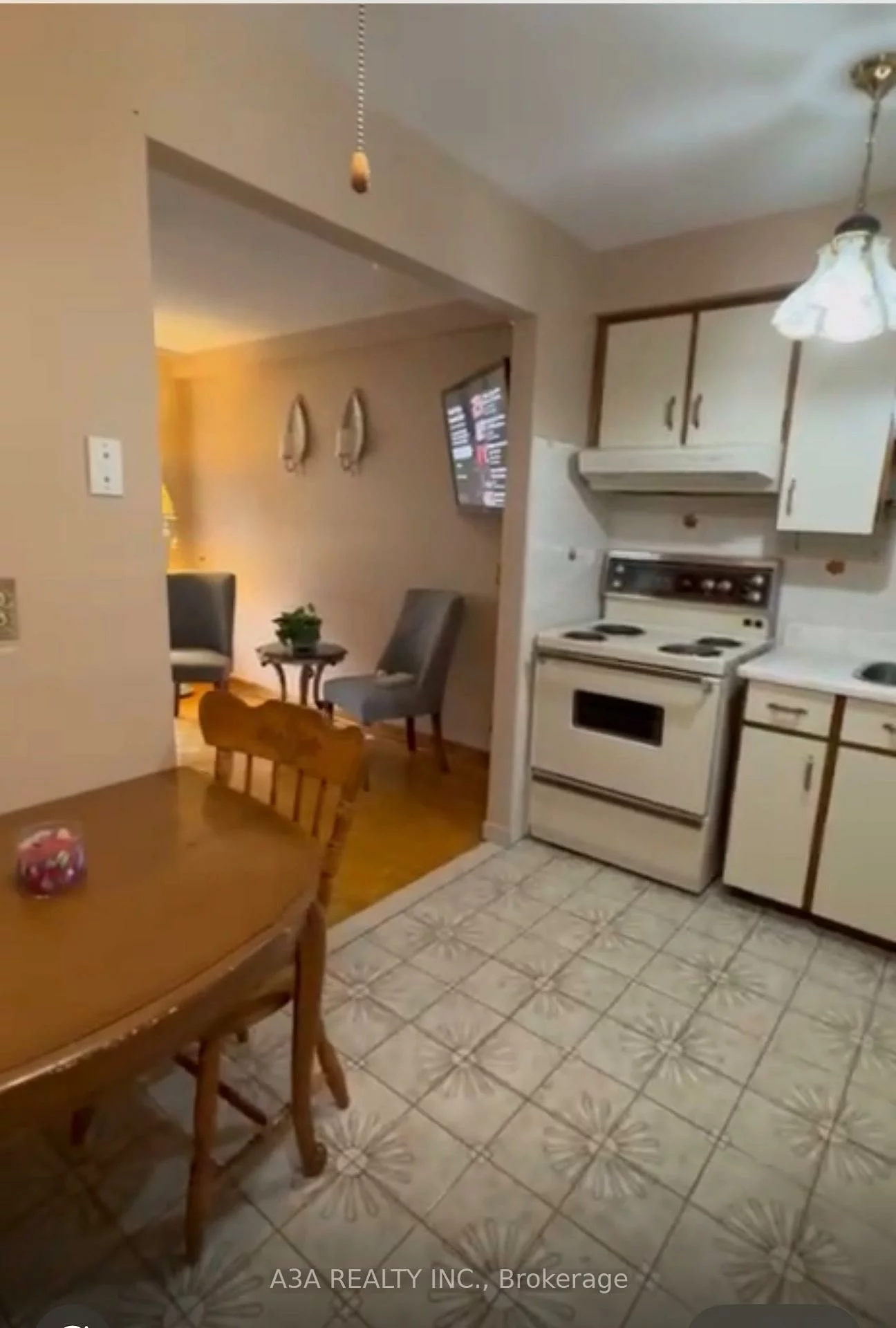 794, Wilson, Downsview-Roding-CFB, Toronto