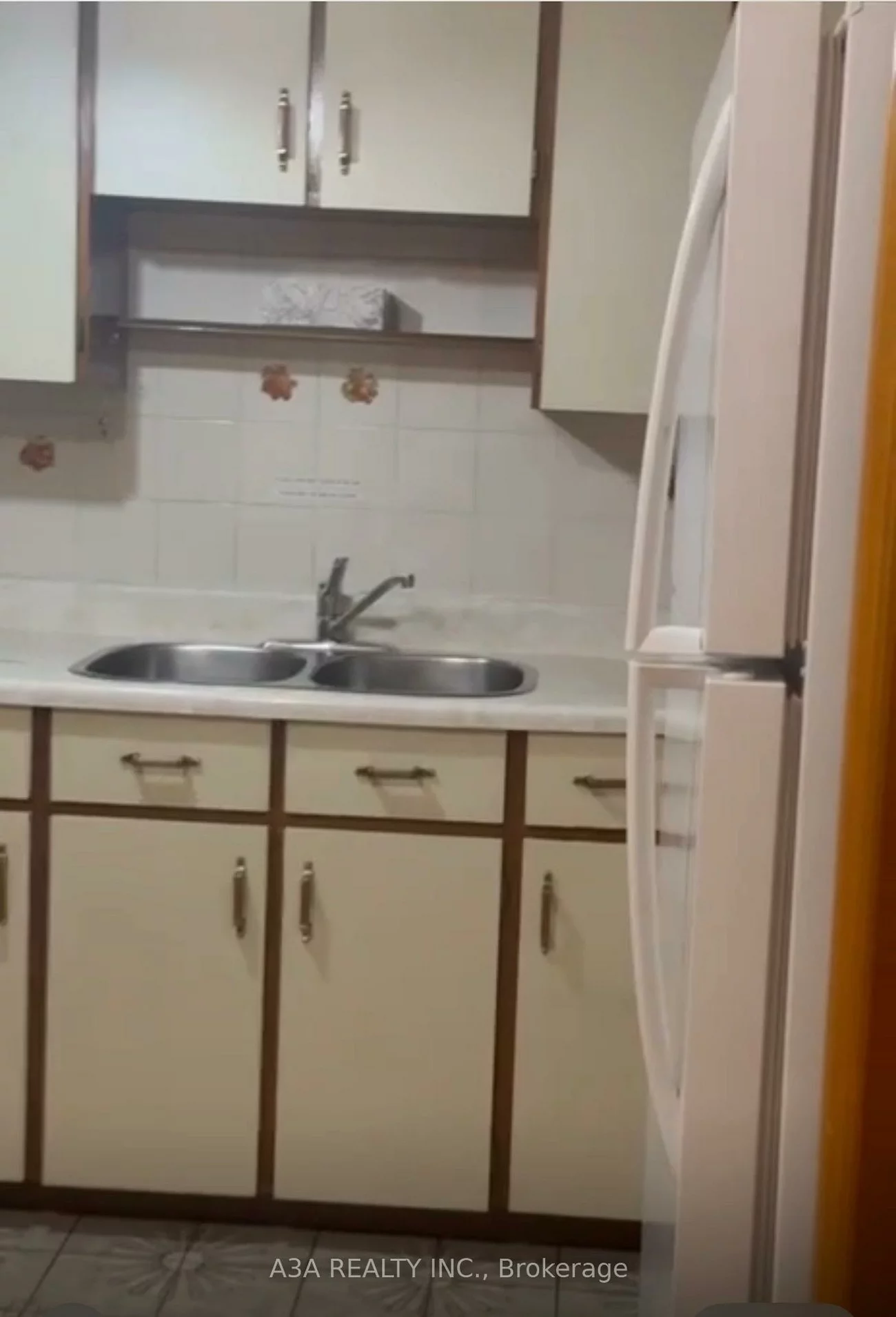 794, Wilson, Downsview-Roding-CFB, Toronto