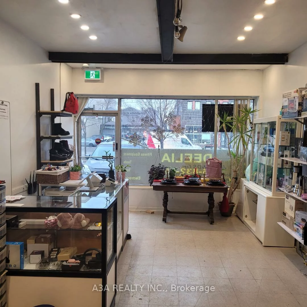 794, Wilson, Downsview-Roding-CFB, Toronto