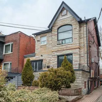 70, Melbourne, South Parkdale, Toronto