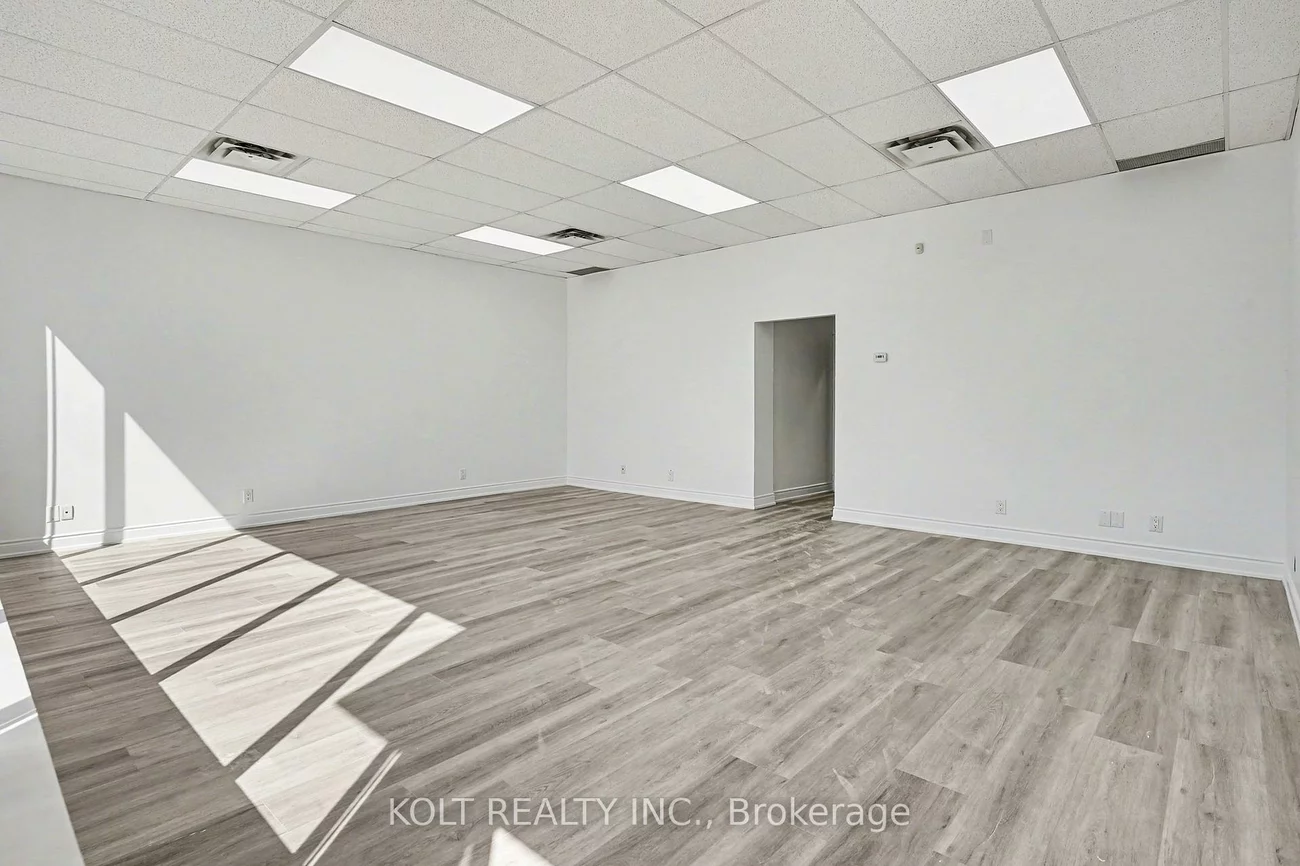 1040, Martin Grove, West Humber-Clairville, Toronto