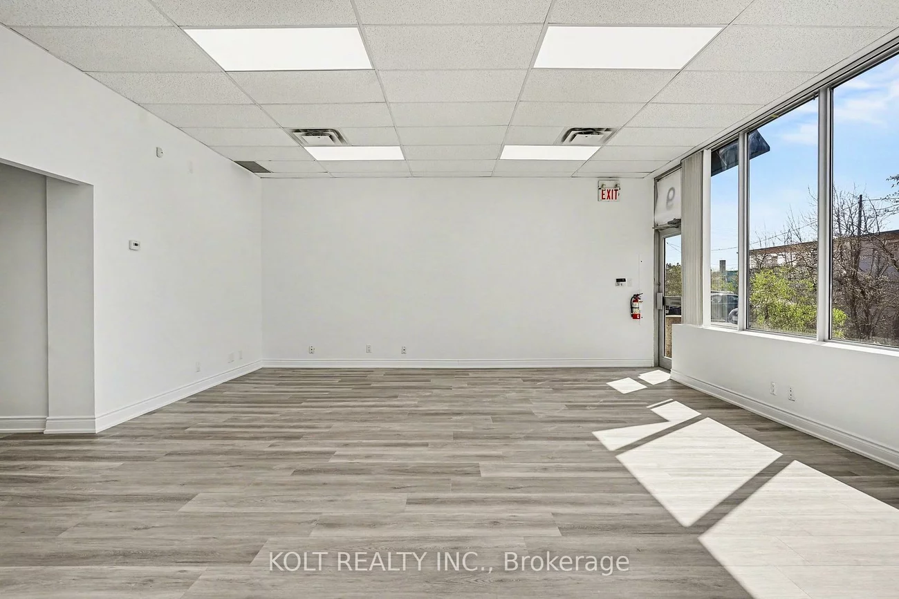 1040, Martin Grove, West Humber-Clairville, Toronto