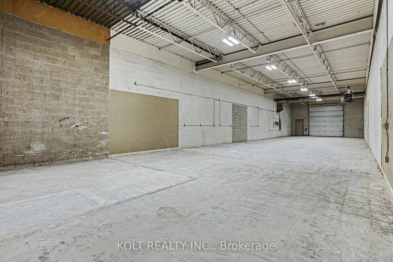 1040, Martin Grove, West Humber-Clairville, Toronto