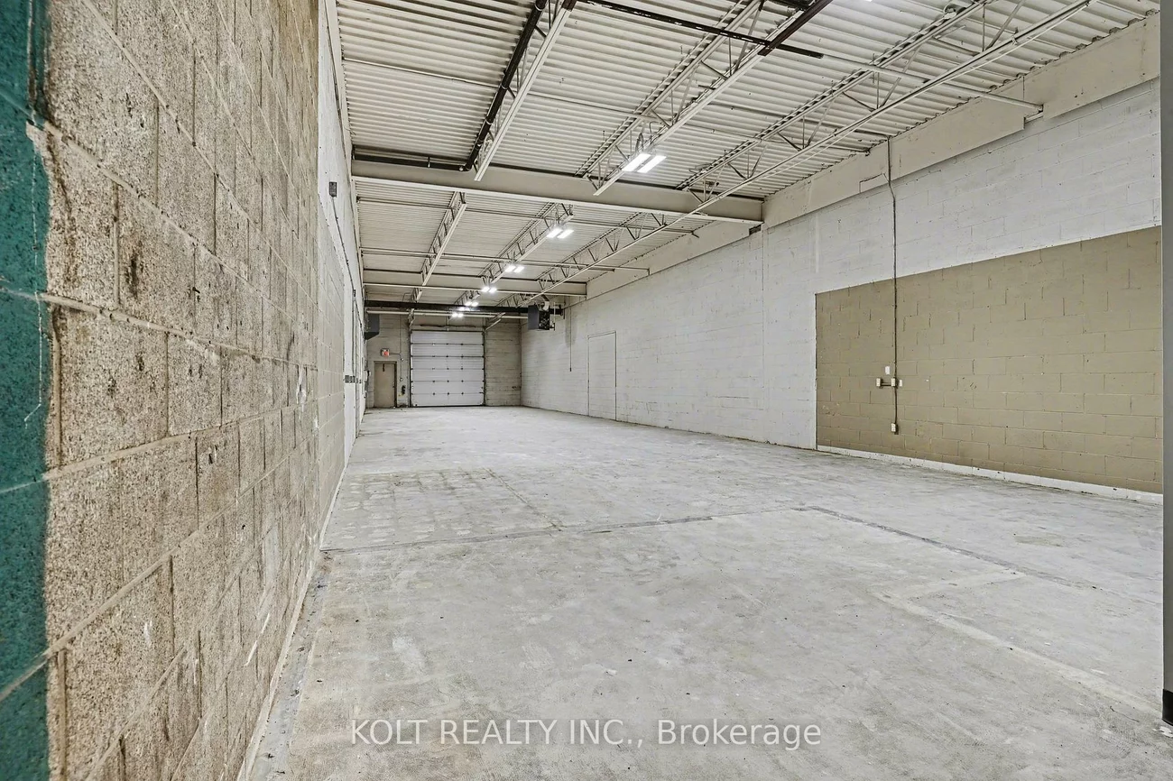 1040, Martin Grove, West Humber-Clairville, Toronto