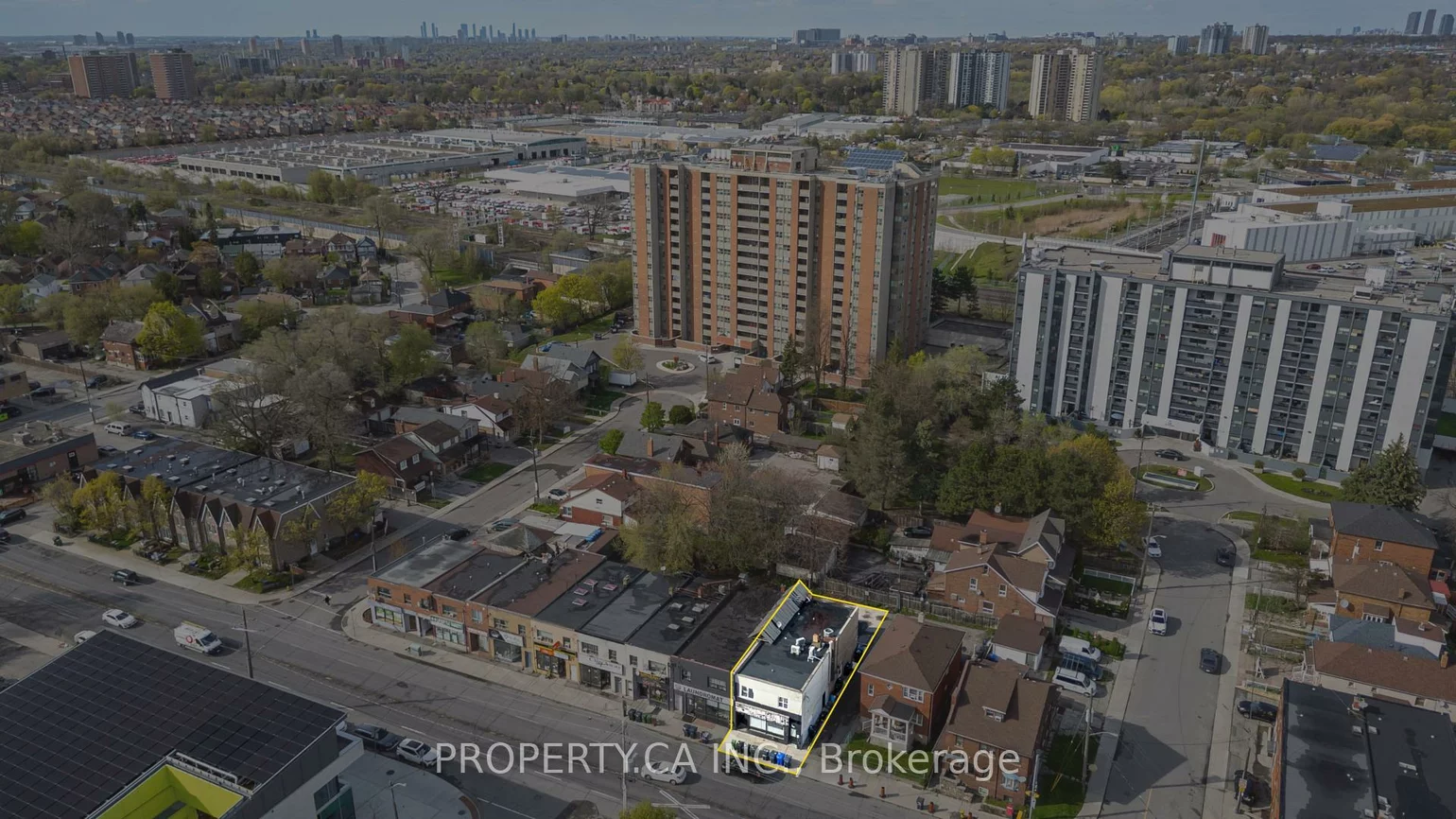 1213, Weston, Mount Dennis, Toronto
