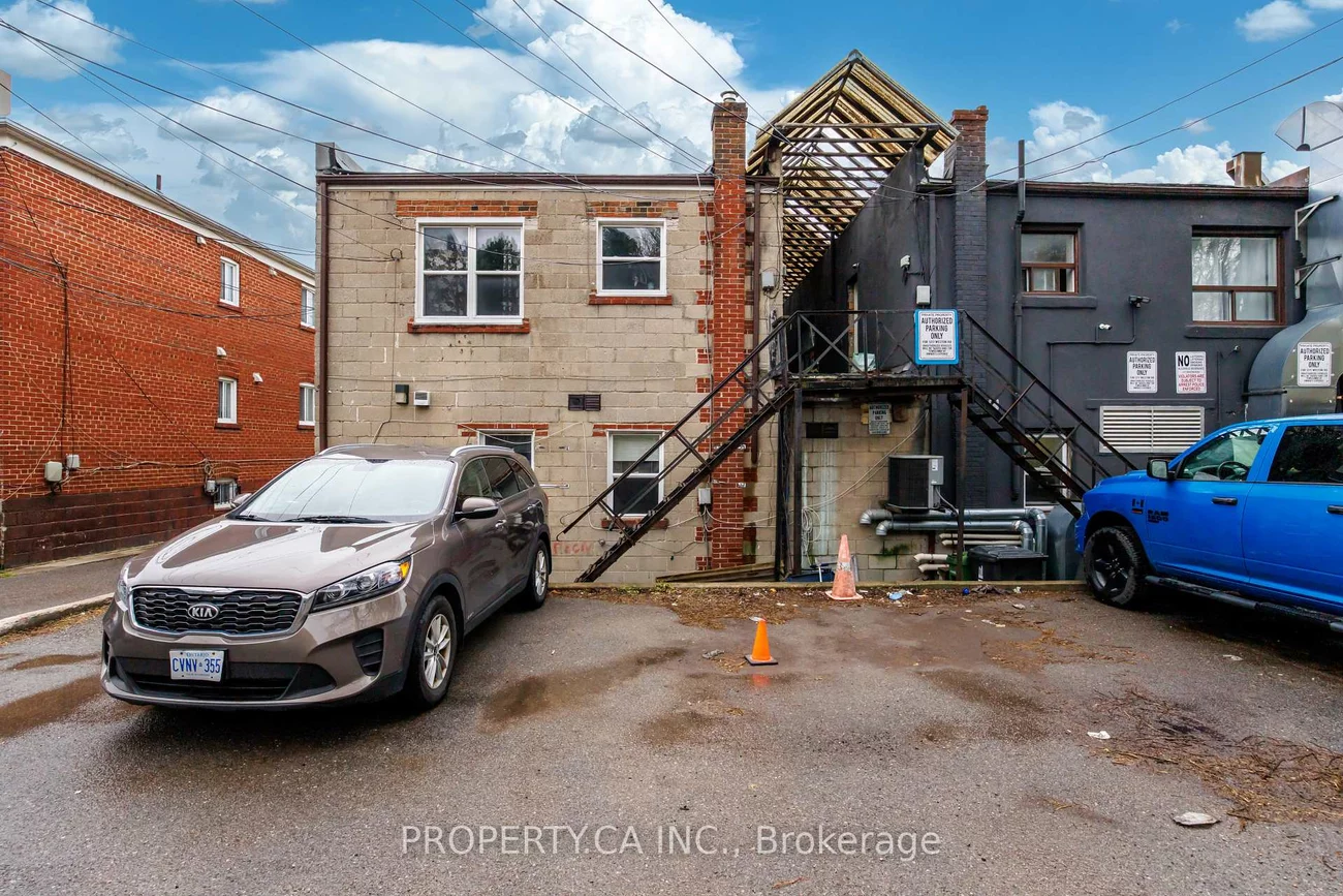 1213, Weston, Mount Dennis, Toronto