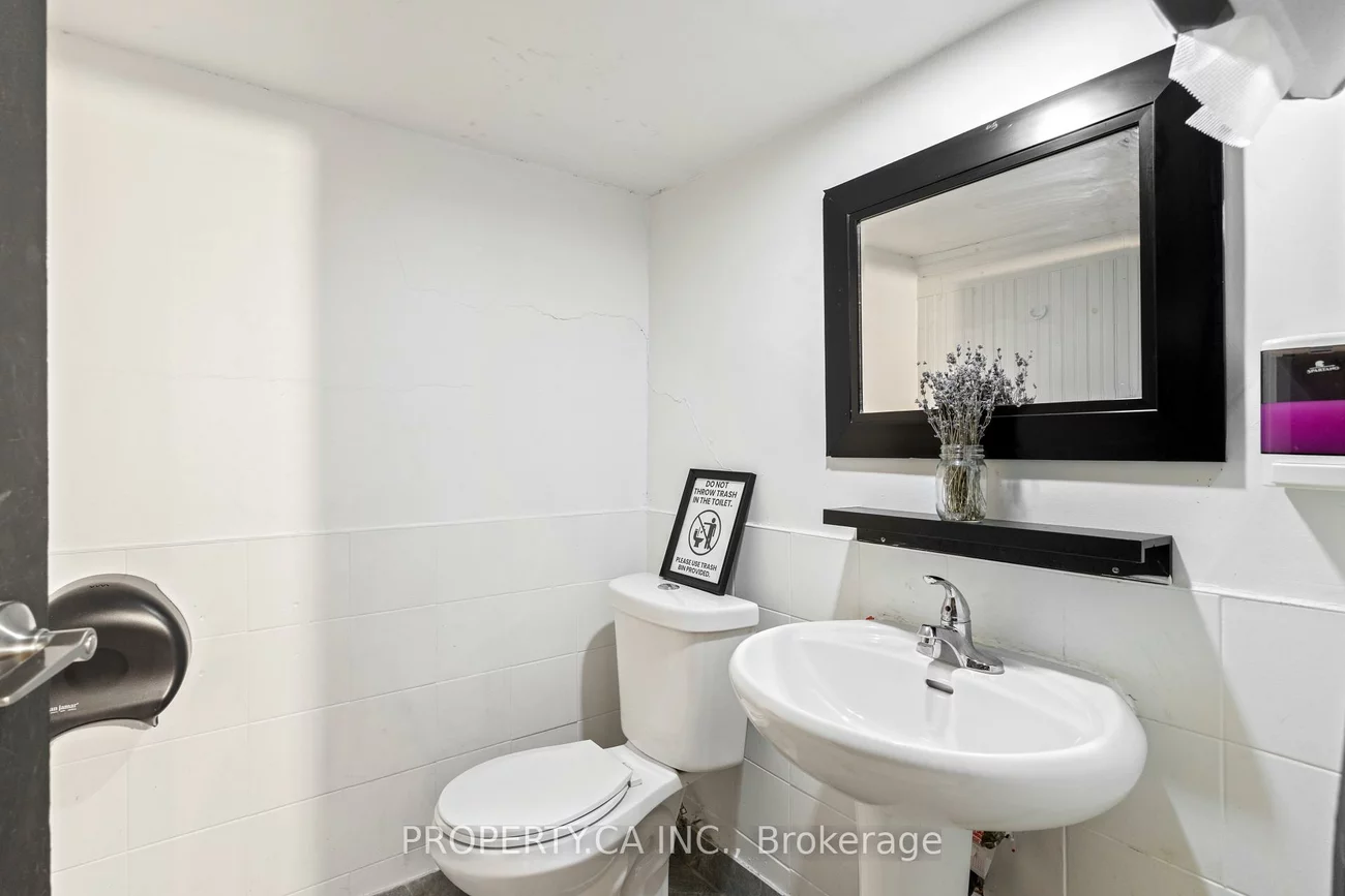 1213, Weston, Mount Dennis, Toronto