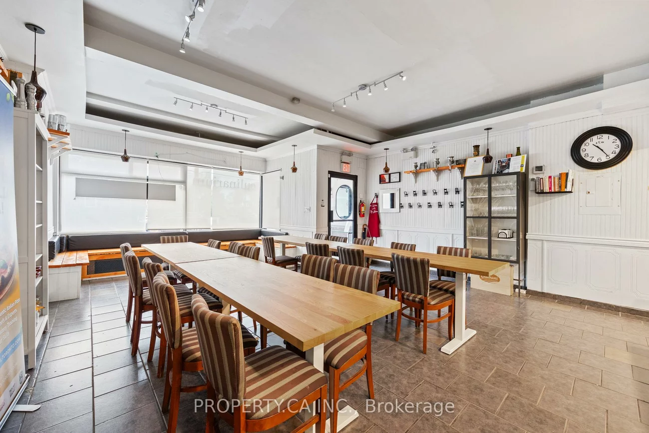 1213, Weston, Mount Dennis, Toronto
