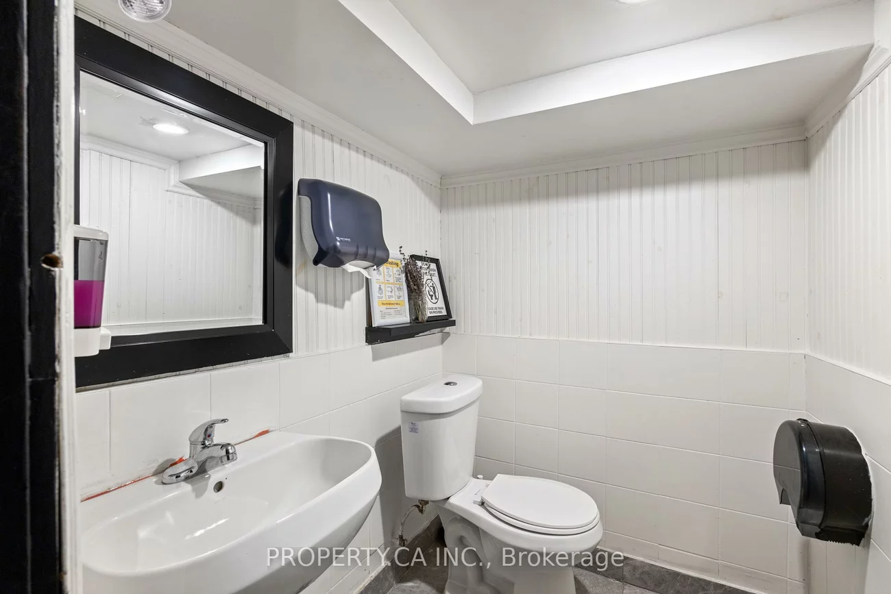 1213, Weston, Mount Dennis, Toronto