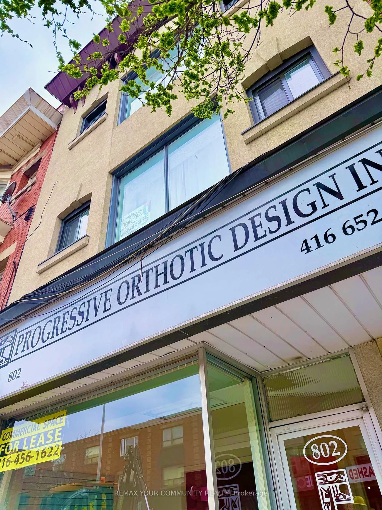 802, Bloor, Dovercourt-Wallace Emerson-Junction, Toronto