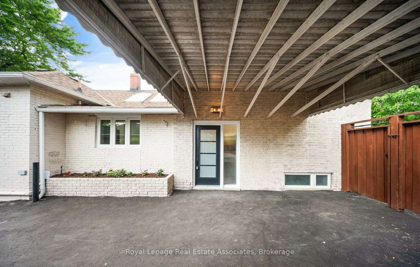 665, Kipling, Islington-City Centre West, Toronto