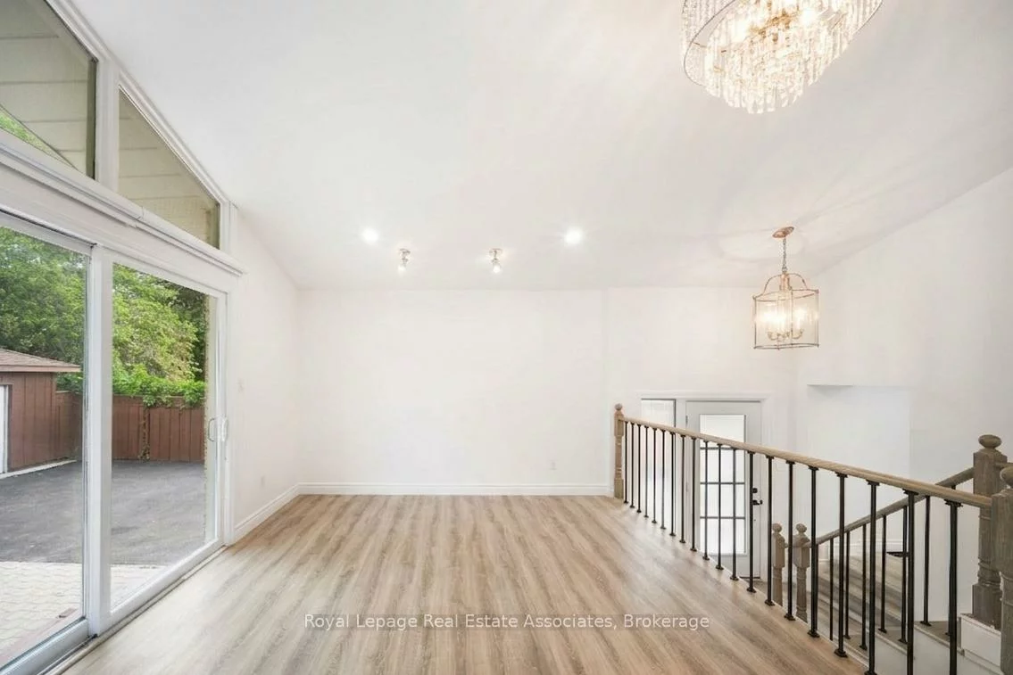 665, Kipling, Islington-City Centre West, Toronto