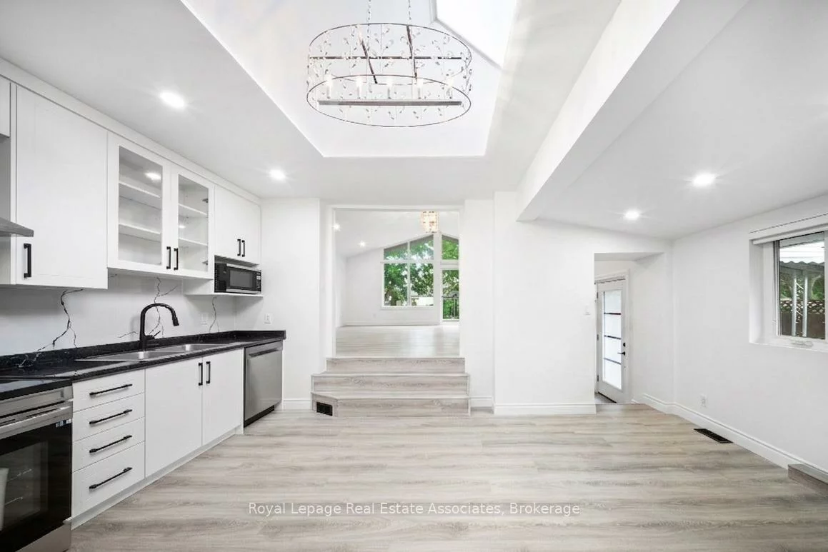 665, Kipling, Islington-City Centre West, Toronto