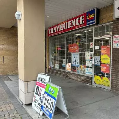 Commercial for sale, 4335, Bloor, Markland Wood, Toronto