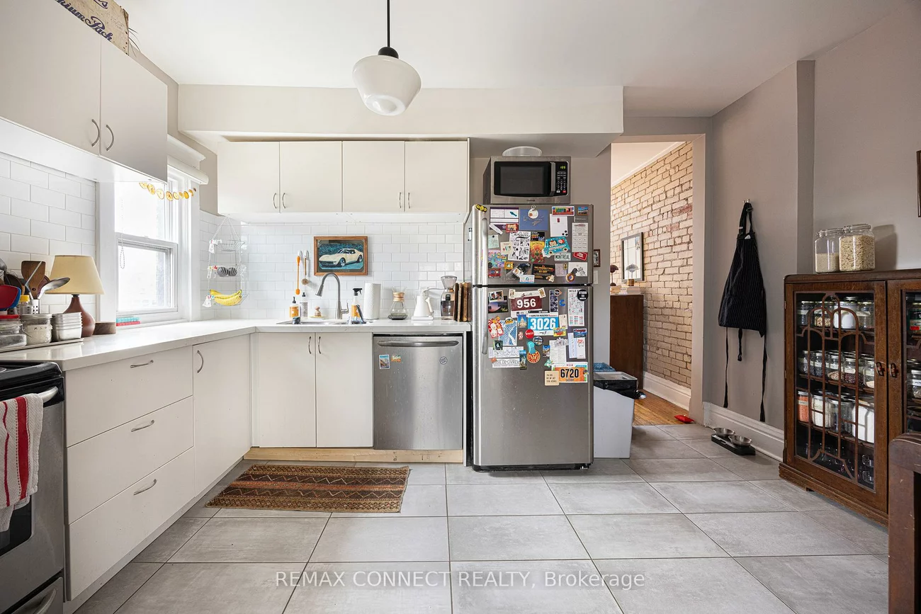 151, Roncesvalles, Roncesvalles, Toronto