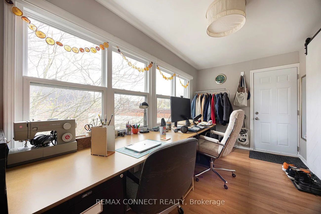 151, Roncesvalles, Roncesvalles, Toronto