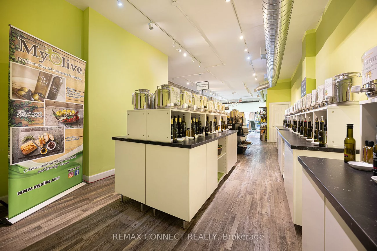 151, Roncesvalles, Roncesvalles, Toronto