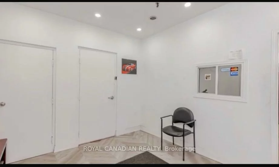 11, Goodmark, West Humber-Clairville, Toronto