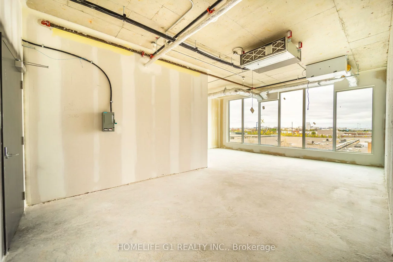 600, Dixon, West Humber-Clairville, Toronto