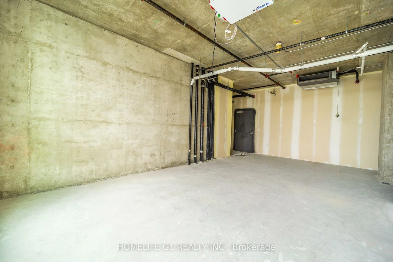 600, Dixon, West Humber-Clairville, Toronto