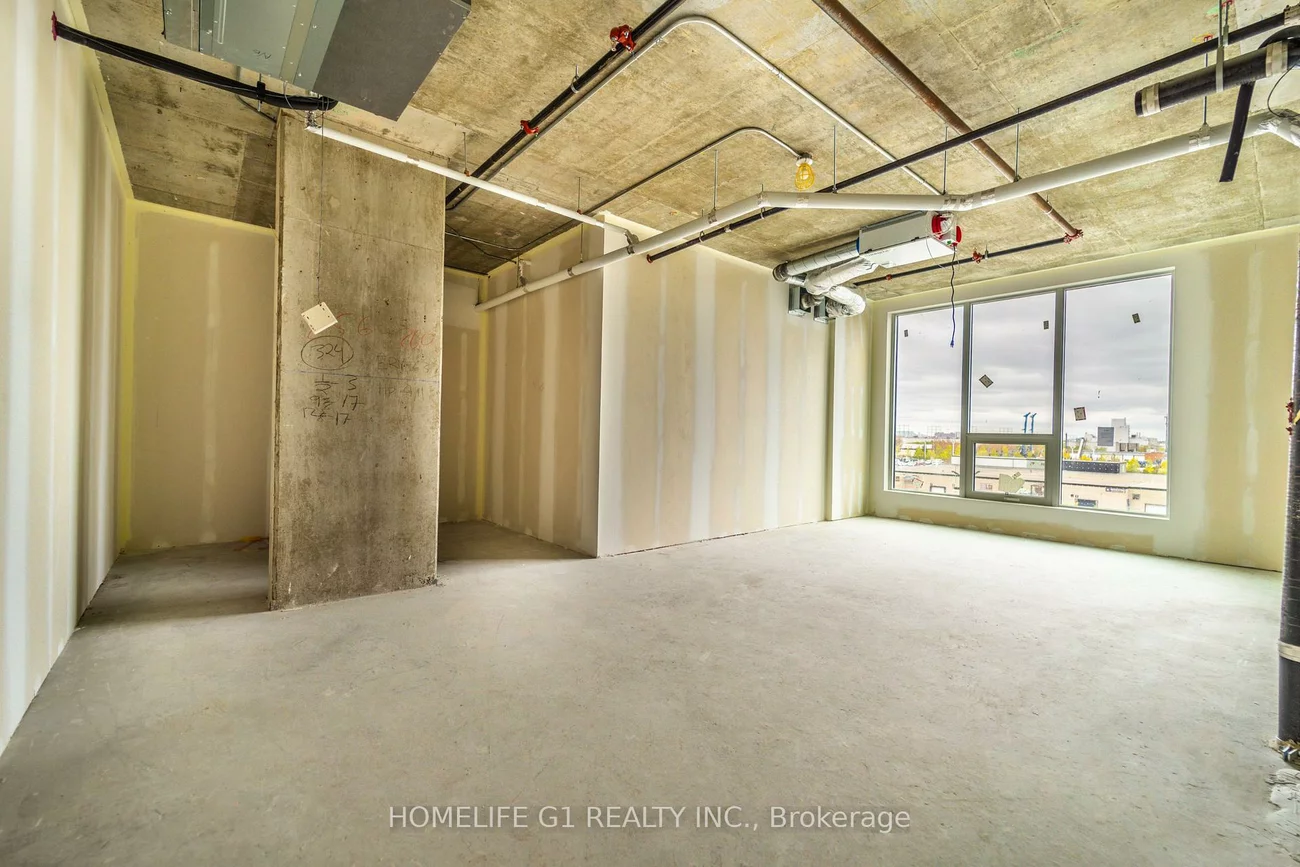 600, Dixon, West Humber-Clairville, Toronto