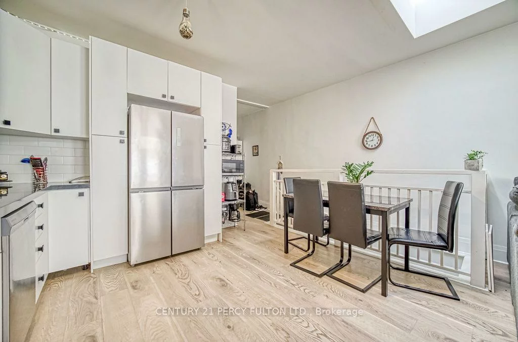 1606, Queen, South Parkdale, Toronto