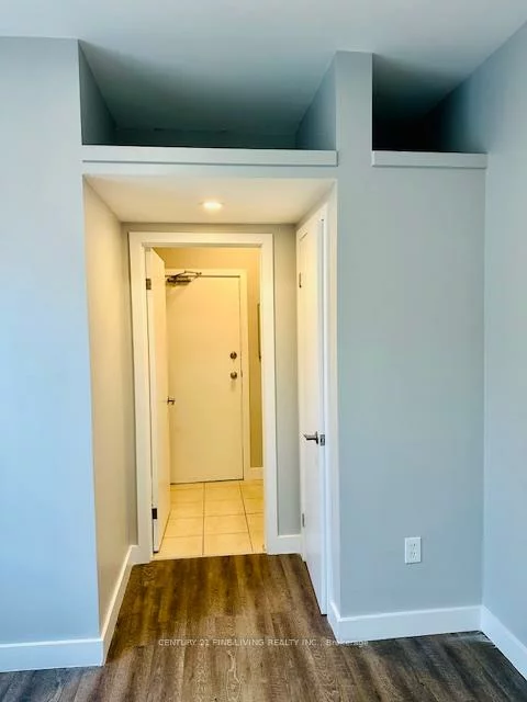 2029-2031, Eglinton, Caledonia-Fairbank, Toronto