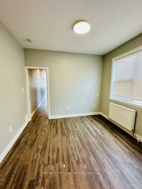 2029-2031, Eglinton, Caledonia-Fairbank, Toronto
