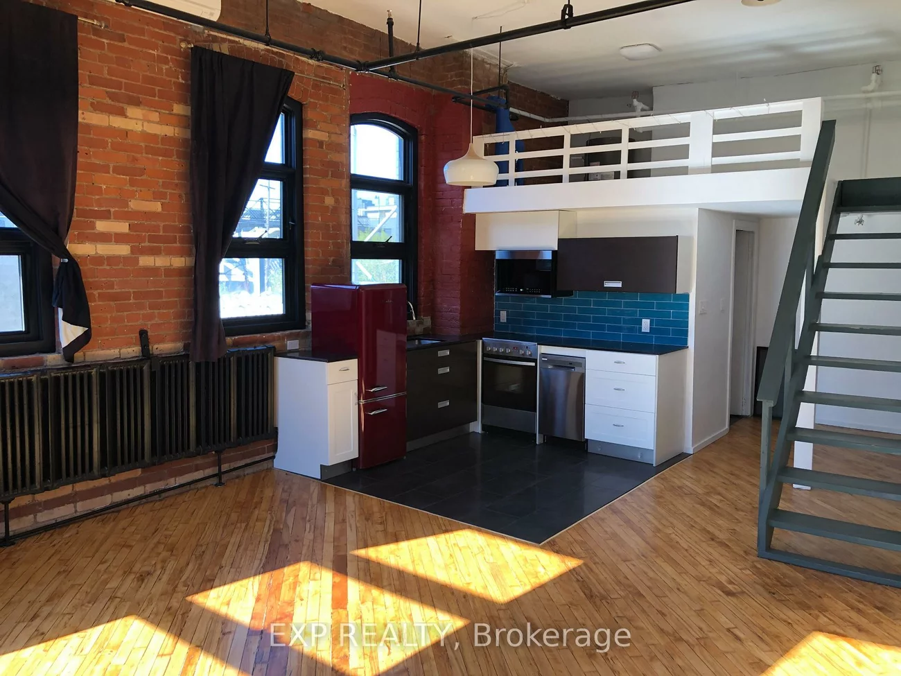 2480, Dundas, High Park North, Toronto