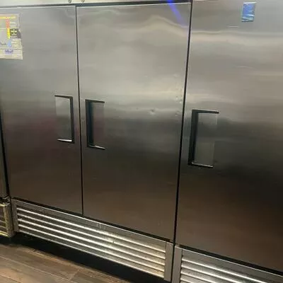 Commercial for sale, 2558, Finch, Humber Summit, Toronto