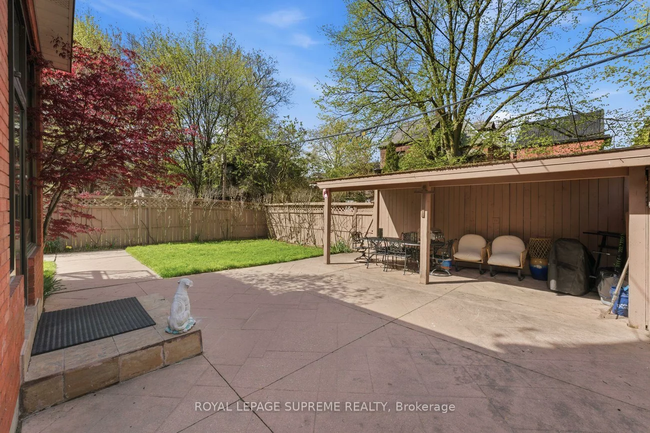 20, Maynard, South Parkdale, Toronto