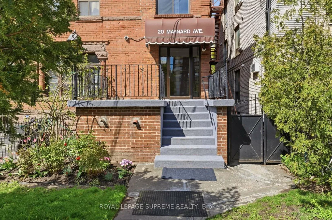 20, Maynard, South Parkdale, Toronto