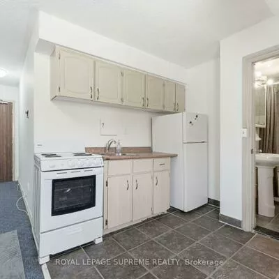 Commercial for sale, 20, Maynard, South Parkdale, Toronto