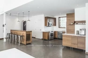 1444, Dupont, Junction Area, Toronto