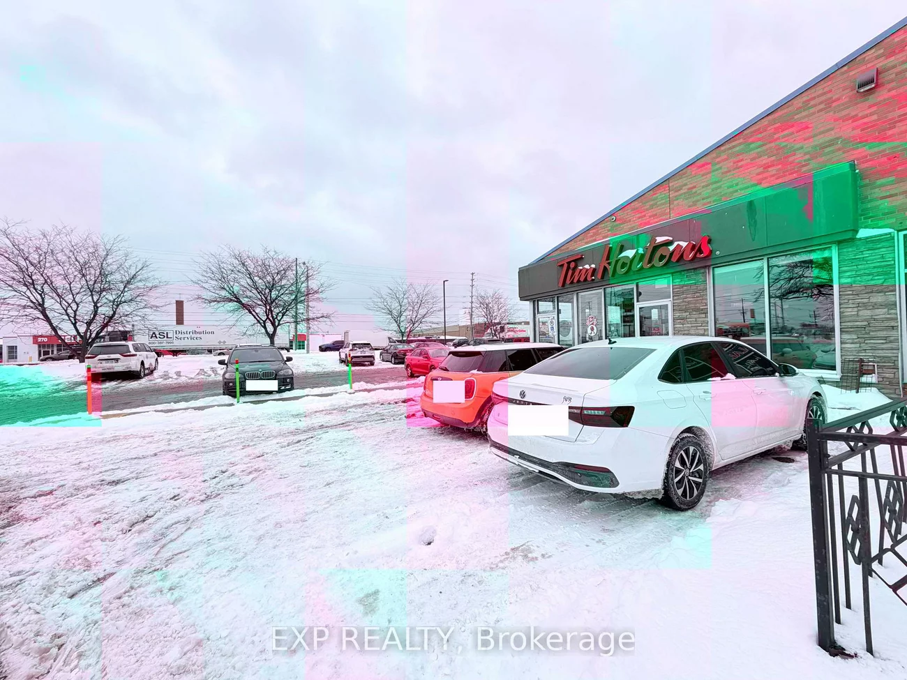 285, Rexdale, West Humber-Clairville, Toronto